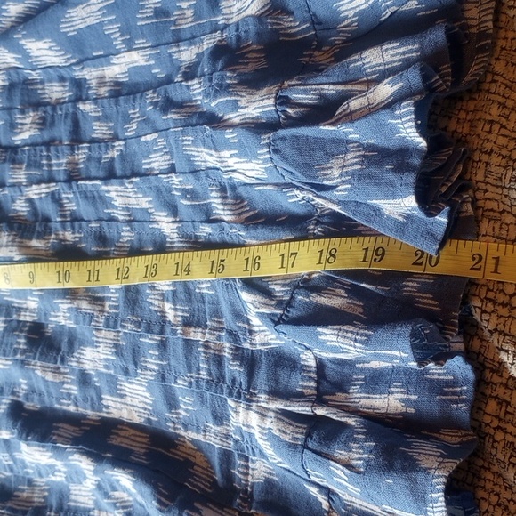 NWT Blue Patterned Blouse - Picture 9 of 10